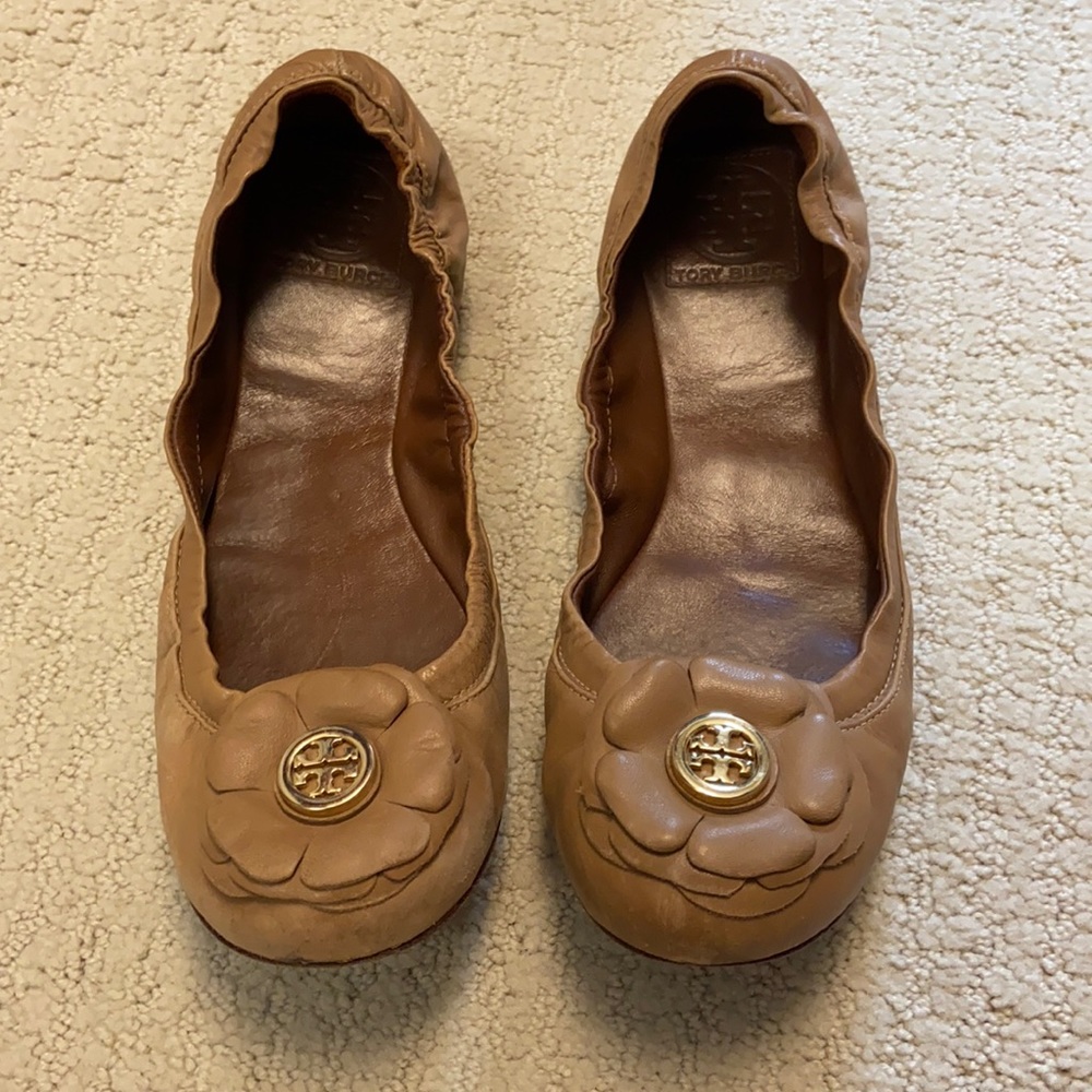 Tory Burch flower flats